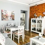 Luscinia Z 2 Sypialniami Apartamento Cracovia